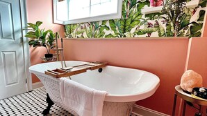 Bathroom - Cozy Basement Apartment w/ Spa Bathroom Suite (Atlanta)