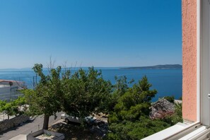 8 عدّة غرف نوم