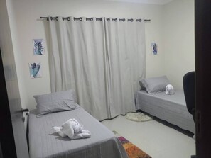 2 Schlafzimmer, Schreibtisch, kostenloses WLAN, Bettwäsche