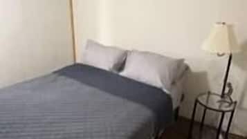 2 bedrooms, Internet, bed sheets, wheelchair access