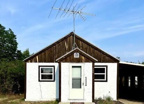 Nature's Oasis! Minutes from FT Peck! Hunt & Fish!