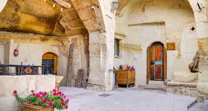 Gibos Cave Hotel