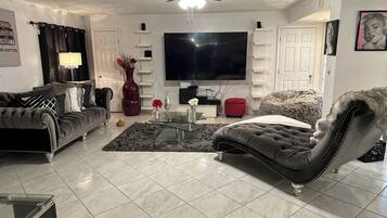 Smart TV, books, stereo, printers