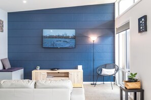 House | Living area | Smart TV - Amaroo 2 (Coles Bay)