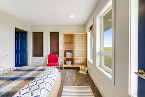 2 Schlafzimmer, Schreibtisch, Internetzugang, Bettwäsche