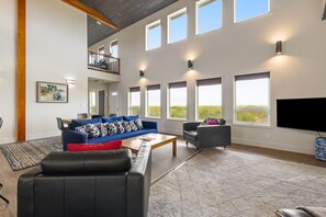 TV, fireplace, books, stereo