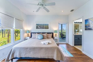 3 bedrooms, iron/ironing board, WiFi, bed sheets - Secluded Sunrise -Gulf & Bay View Oasis in Exclusive Secluded Dunes (Port St. Joe)