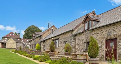 Norton Cottage, Hawkridge