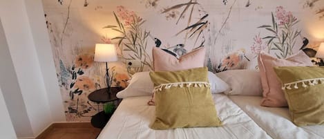 5 Schlafzimmer, Bügeleisen/Bügelbrett, WLAN, Bettwäsche