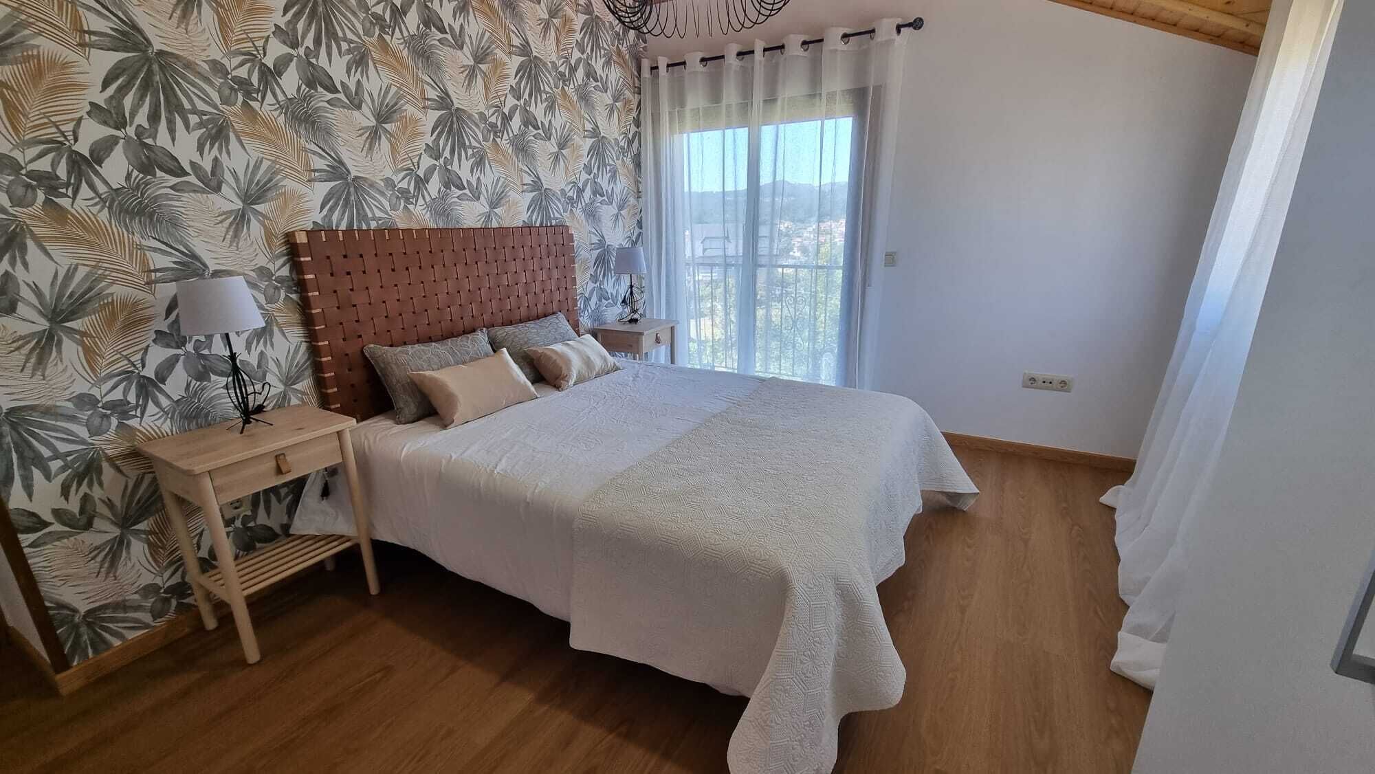 5 多间卧室、熨斗/熨衣板、WiFi、床单