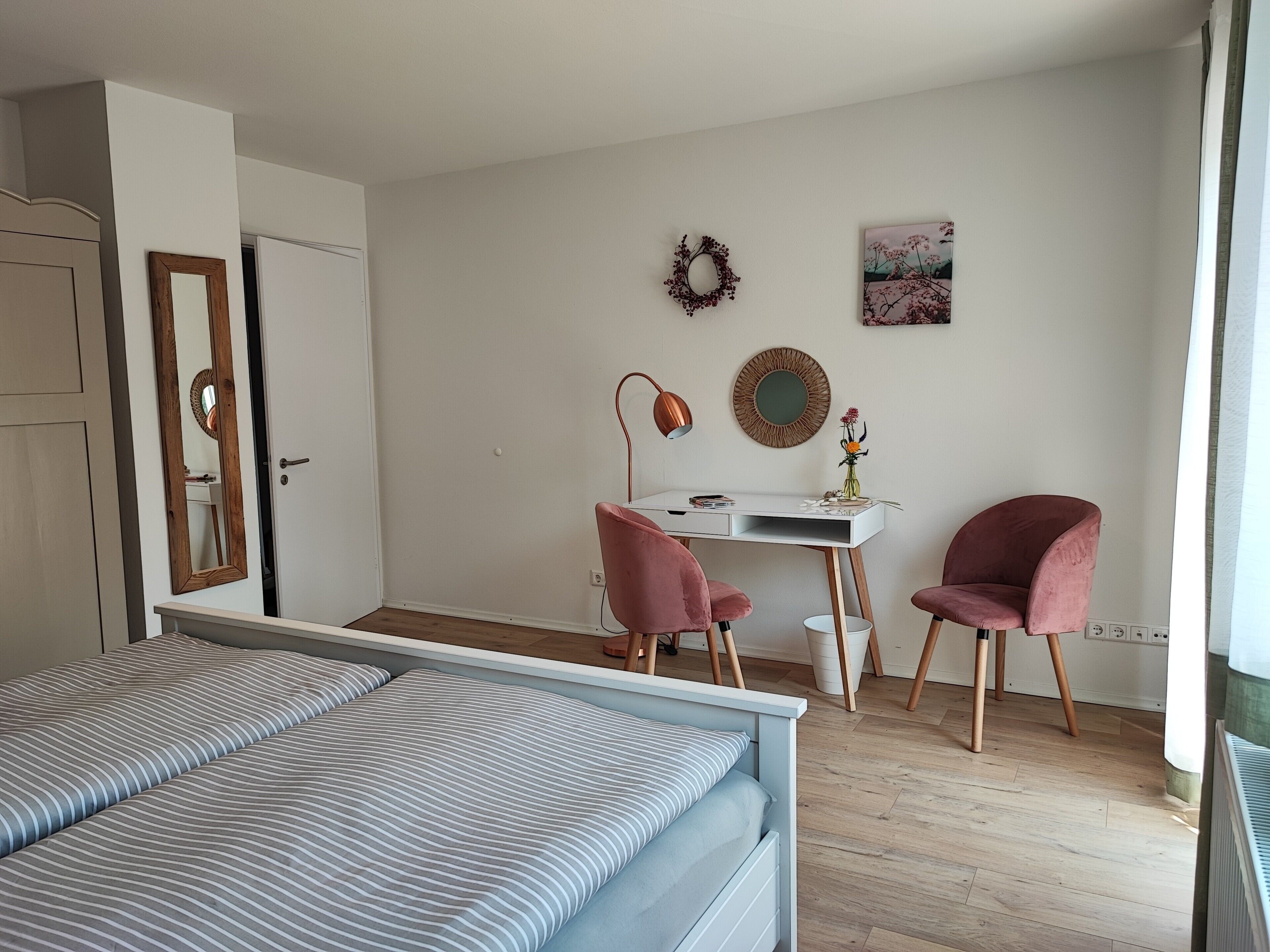 3 bedrooms, free WiFi, bed sheets