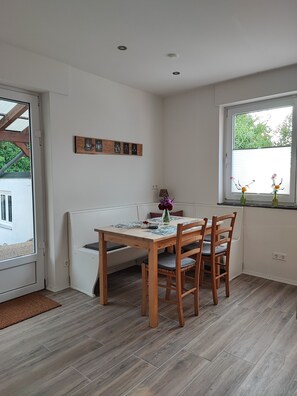Dining - Holiday Home 'Muhrbach' with Private Terrace, Private Garden and Wi-Fi (Ottersweier)