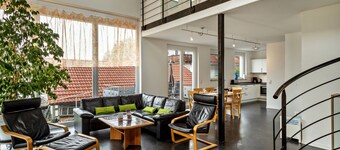 Ferienwohnung 3, 120qm, mit privater Terrasse, Gemeinschaftsgarten und WLAN