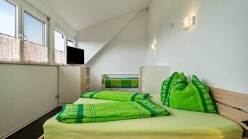 2 Schlafzimmer, Bügeleisen/Bügelbrett, kostenloses WLAN, Bettwäsche