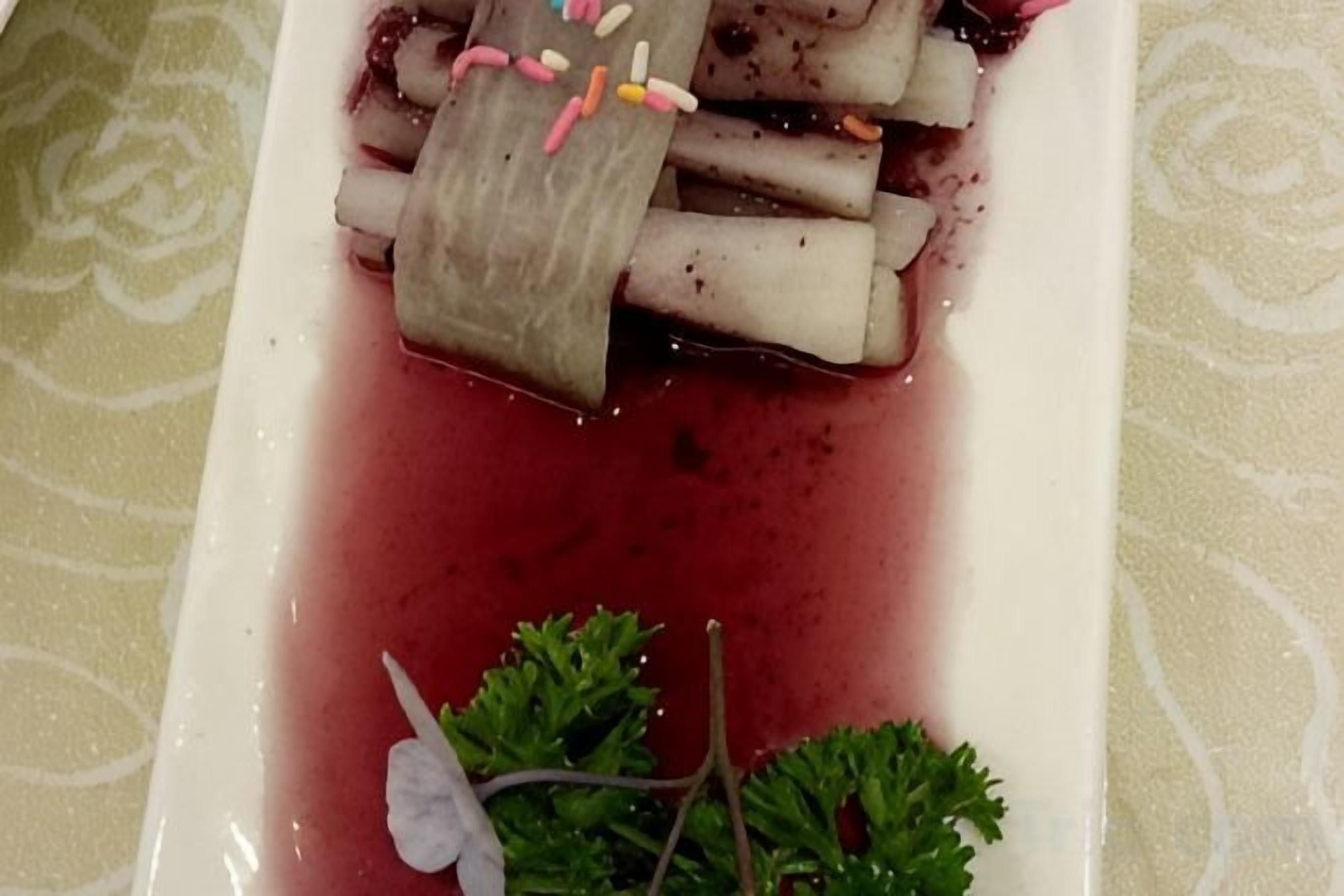 Makanan dan minuman