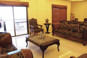 Téléviseur, livres