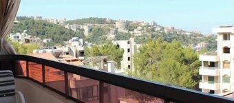 Choueifat Apartment with Scenic Views