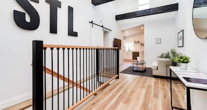 Tamm Ave 3-BR Retreat