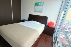 2 Schlafzimmer, Bügeleisen/Bügelbrett, kostenloses WLAN, Bettwäsche