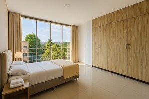 3 Schlafzimmer, Bügeleisen/Bügelbrett, WLAN, Bettwäsche