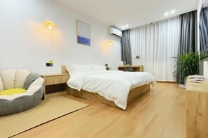 Room - Huachengju View Guesthouse (Jianshui)