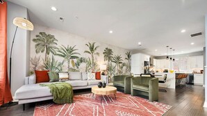 Smart TV, books, stereo, offices - ★ HostWise Stays ★ Skyline Views | Rooftop Deck & Gourmet Kitchen (Pittsburgh)