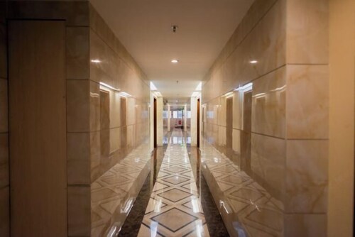 Carlos Hotel (Kaiping Dongjiao Store)