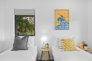 2 habitaciones, tabla de planchar con plancha, wifi y ropa de cama