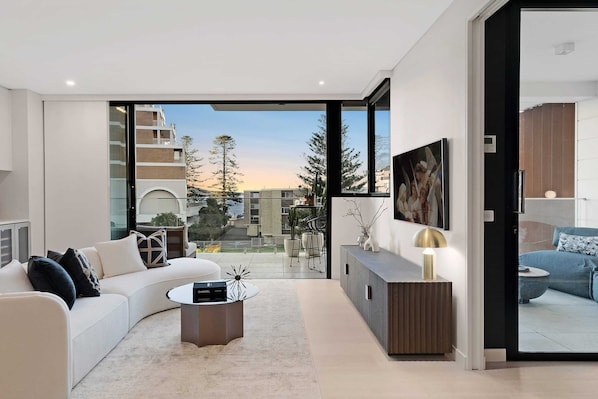 TV, offices