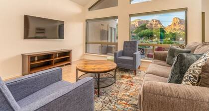 Red Rock Retreat - Views & Near Hiking