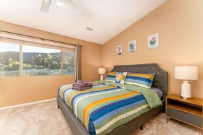 4 bedrooms, desk, iron/ironing board, travel cot