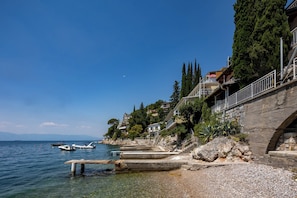 Familieleilighet, 2 soverom, 2 bad, sjøvendt (Seafront Adriatic Pearl Suite) | Eksteriør