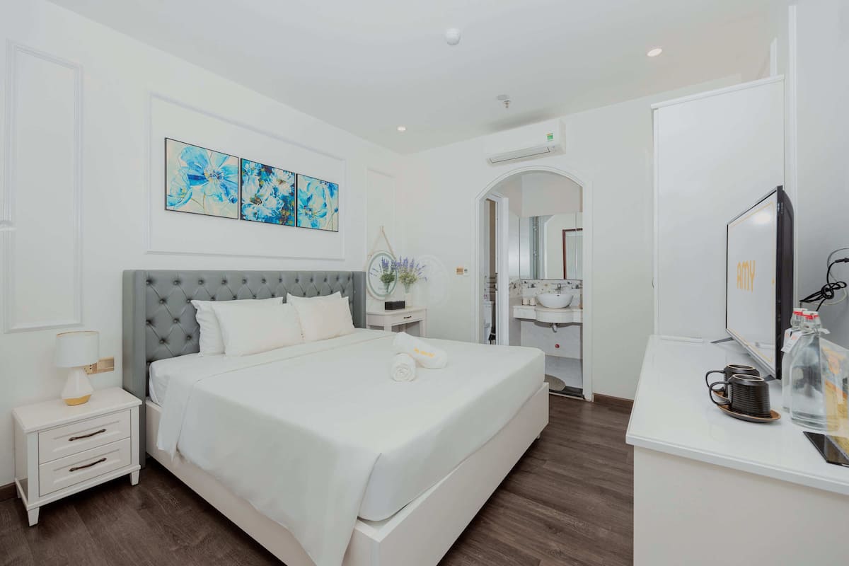 Habitación doble Deluxe, 1 cama King size, para no fumadores | Minibar, insonorización, wifi gratis y ropa de cama