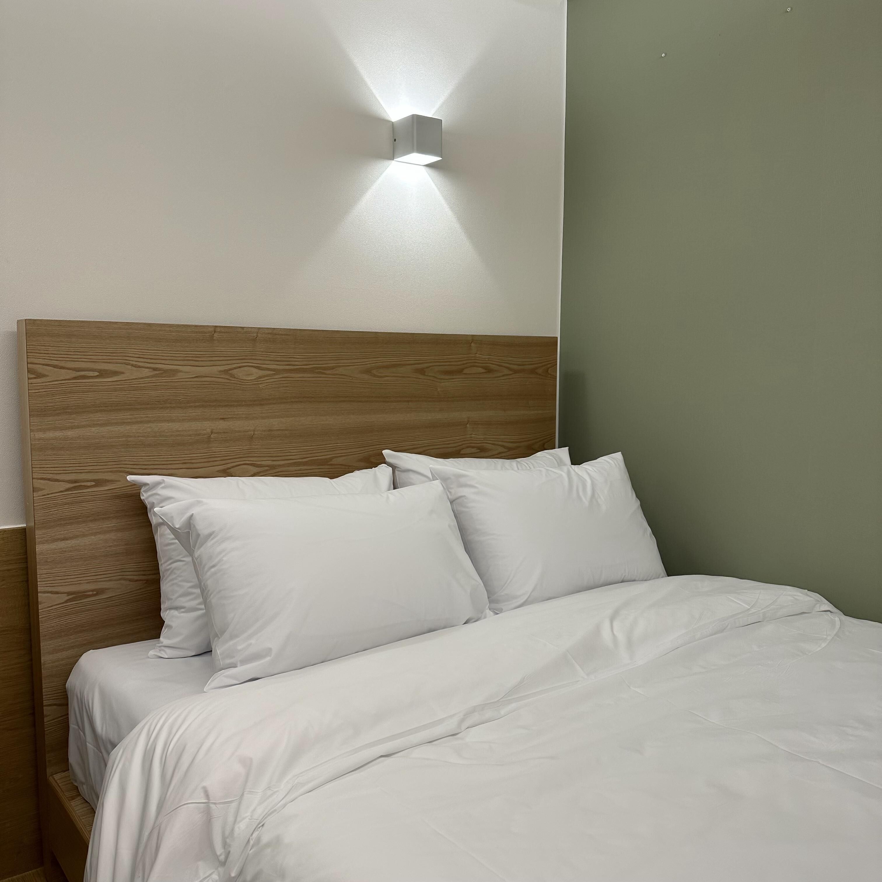 Economy Room, Ground Floor | Premium bedding, pillowtop beds, free WiFi, bed sheets