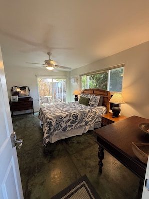 1 chambre, coffres-forts dans les chambres, bureau