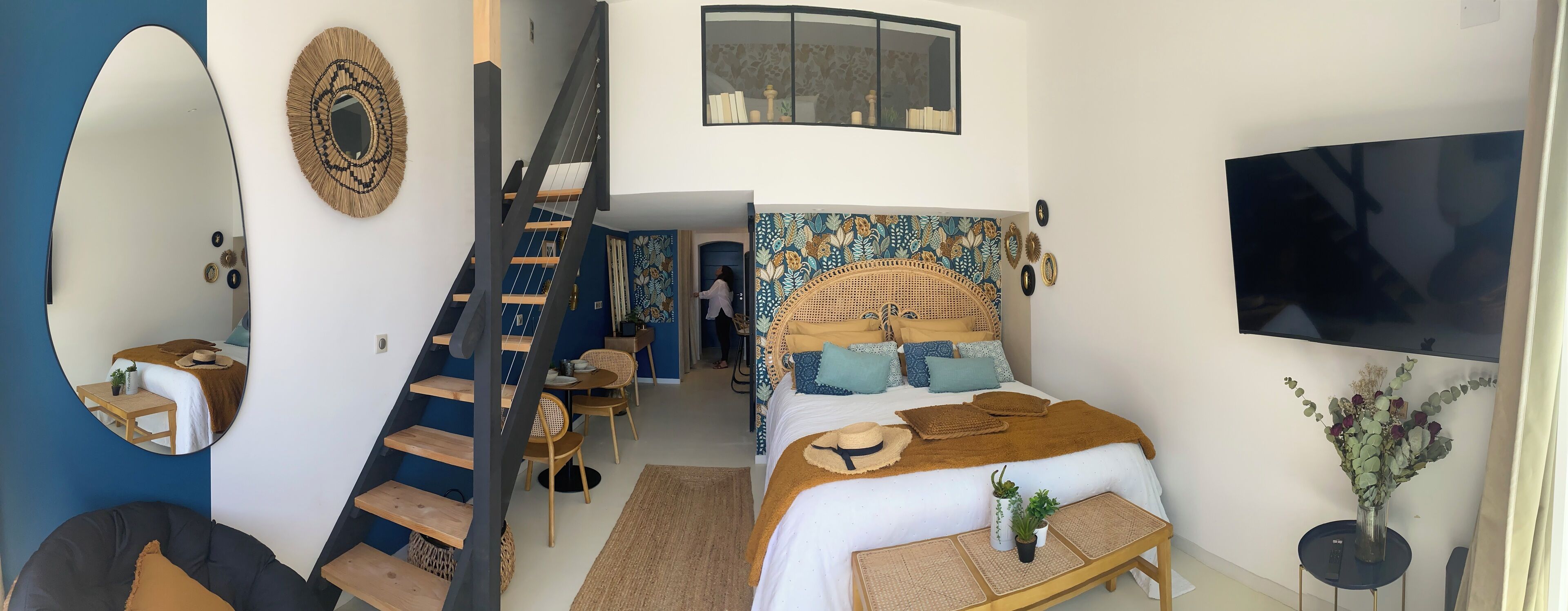 1 chambre, coffres-forts dans les chambres, fer et planche à repasser