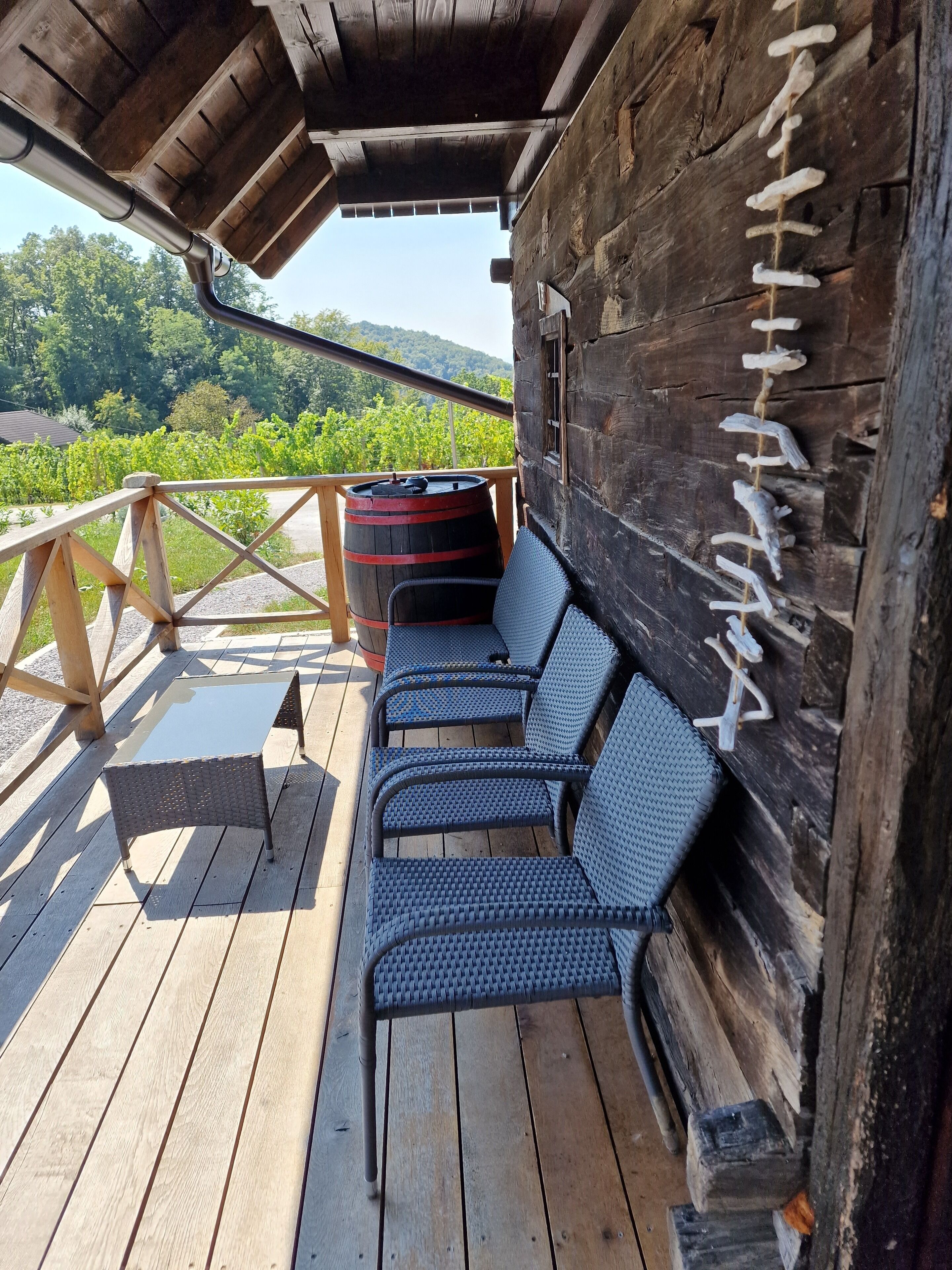 บริเวณภายนอก