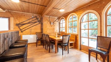 Servei de restauraciĂł