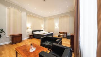 Suite | Kalis bunyi, seterika/papan seterika, Wi-fi percuma