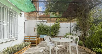 Holiday Home 'Cal Marcos' with Private Terrace, Private Garden and Wi-Fi