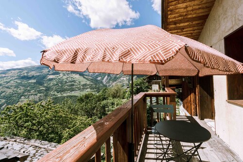 Chalet "Cosy" with Mountain View & Private Terrace