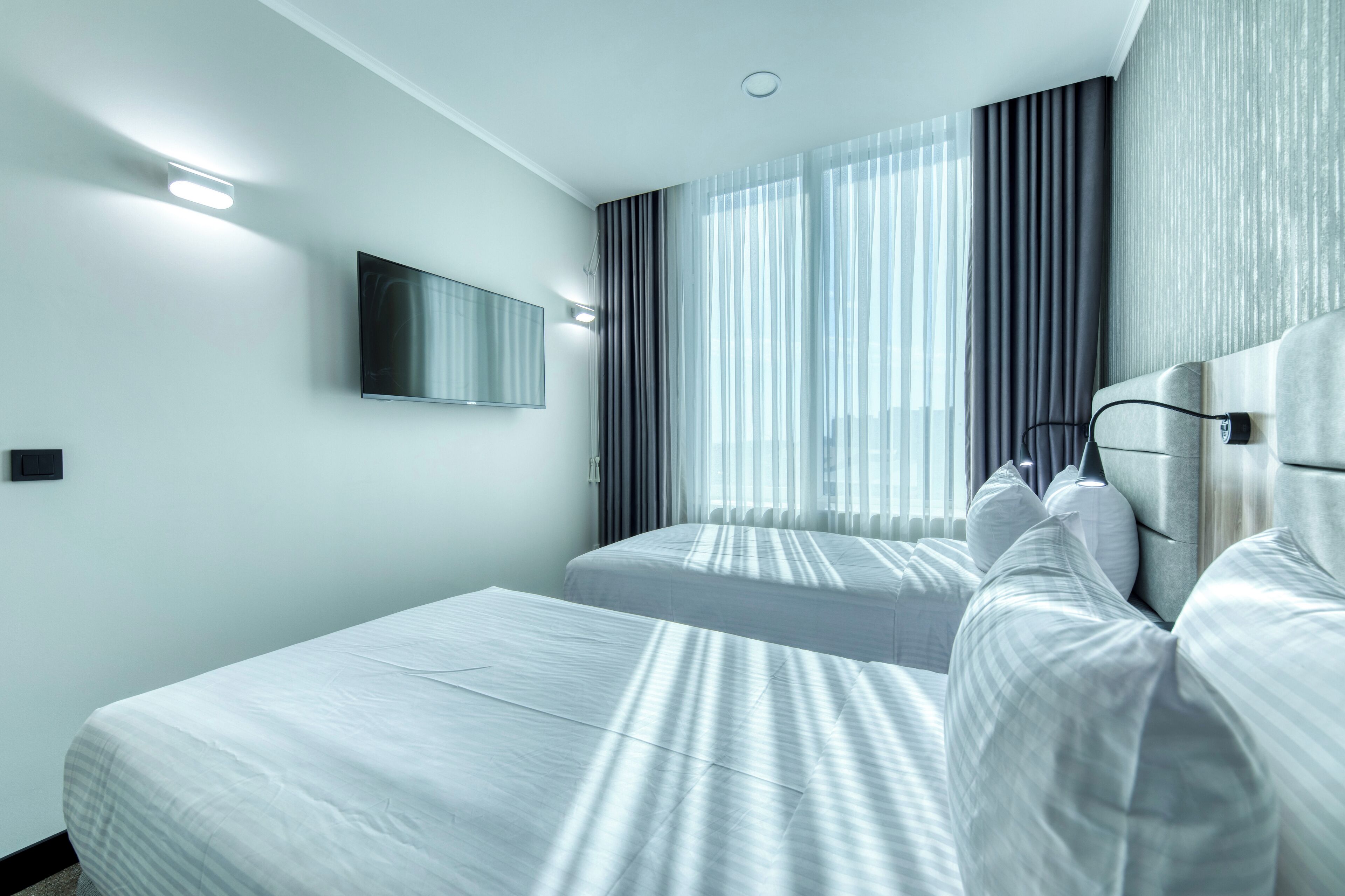 senior triple room, 2 bedrooms | 1 bedroom, desk, laptop workspace, bed sheets