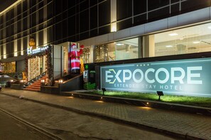 Exterior - Expocore Hotel (Yerevan)