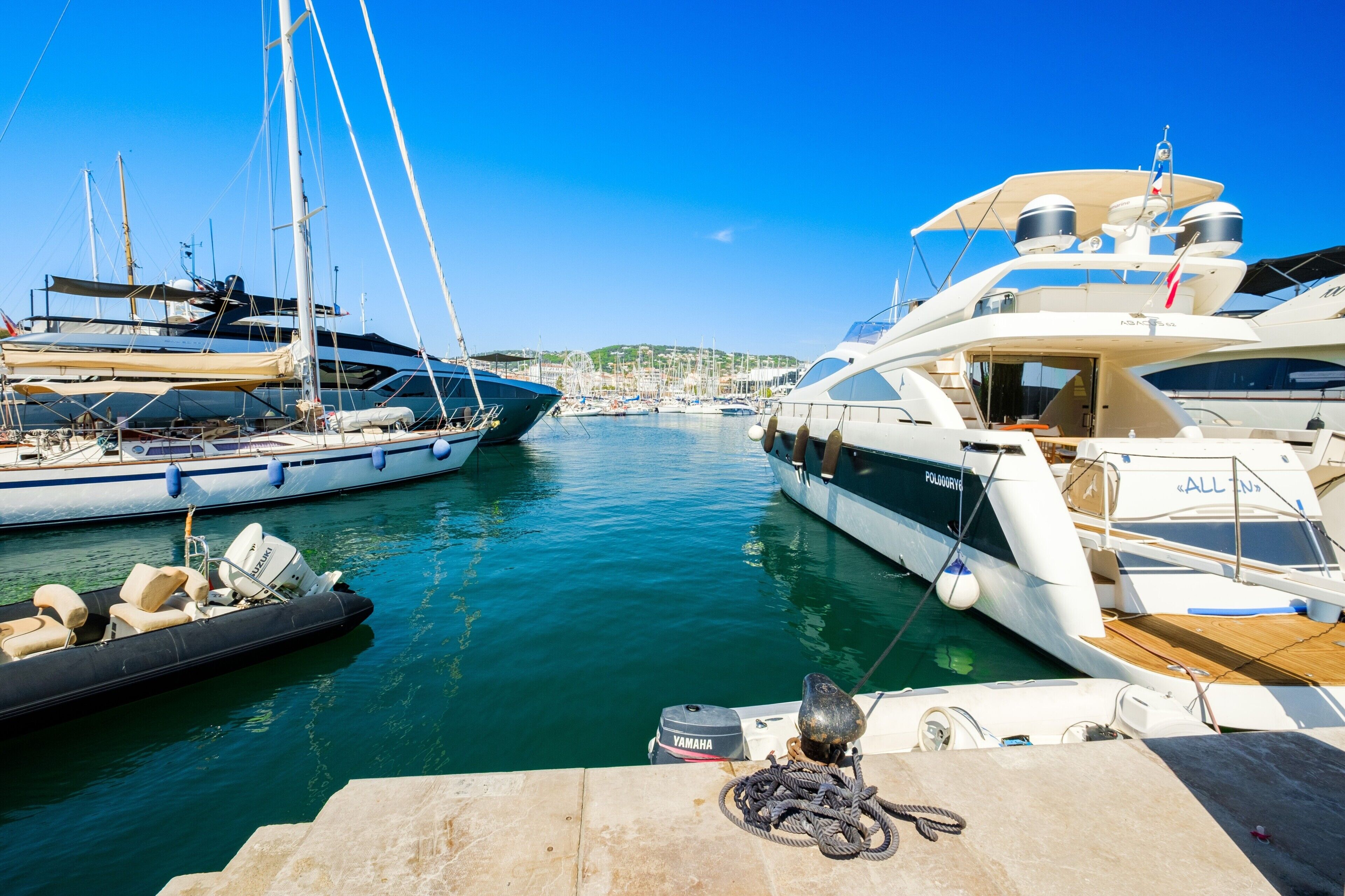 Marina/club náutico