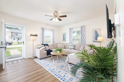Family-friendly retreat with playground & grill
