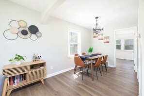 Dining - Park-side family retreat with private backyard (University Heights)