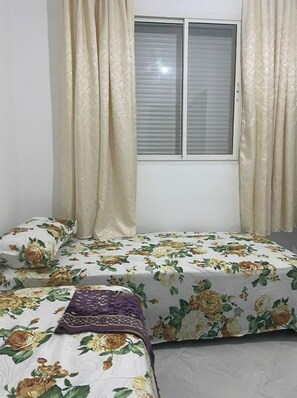 2 bedrooms, bed sheets