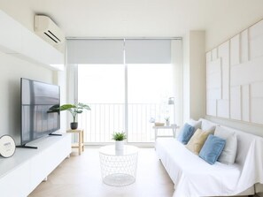 TV - Bright Apartment Near the Mediterranean with Free Wifi! (Puerto de Sagunto)