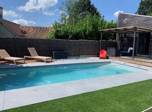 Piscine extérieure, piscine chauffée