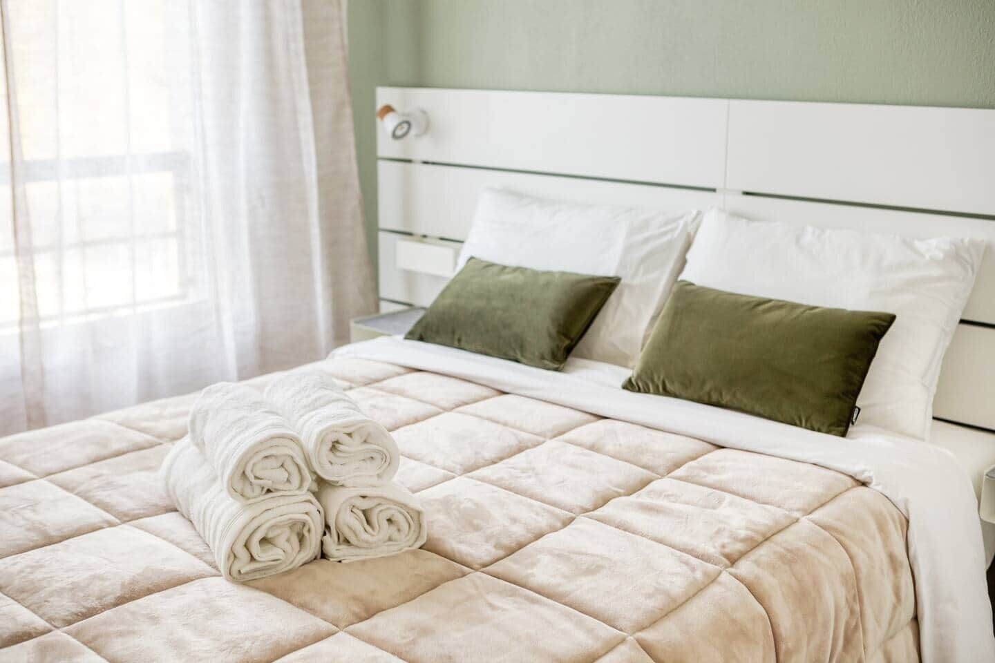 1 chambre, fer et planche à repasser, Wi-Fi, draps fournis